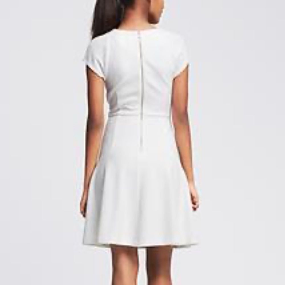 NWT Banana Republic DIAMOND JACQUARD FIT-AND-FLARE Dress (size 16) - Picture 3 of 12